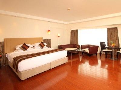 Mapple Adhwryou Hotel