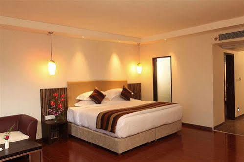 Mapple Adhwryou Hotel 3*